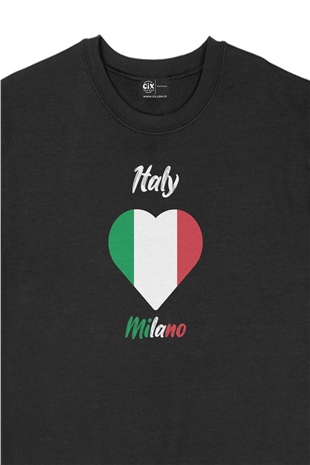 Milano İtalya Bayraklı Kalpli Siyah Sweatshirt