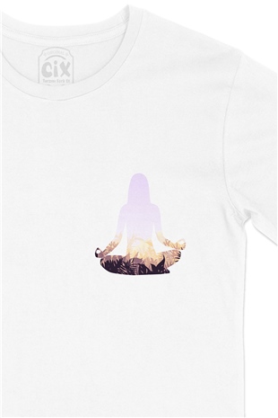 Mindfulness Yoga Cep Logo Tasarımlı Beyaz Tişört