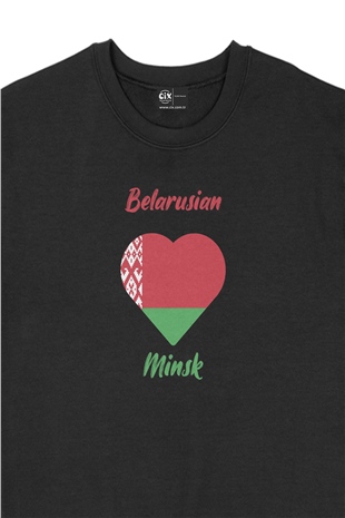 Minsk Belarus Bayraklı Kalpli Siyah Sweatshirt