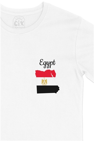 Mısır Haritalı ve Bayraklı Cep Logo Tasarımlı Beyaz Tişört