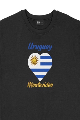 Montevideo Uruguay Bayraklı Kalpli Siyah Sweatshirt