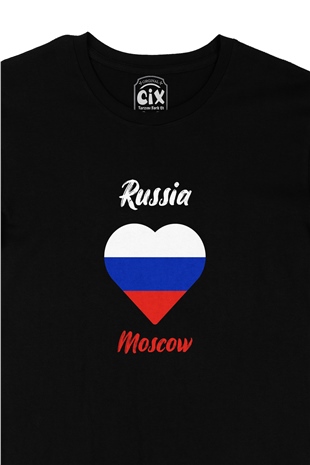 Moskova Rusya Bayraklı Kalpli Siyah Tişört