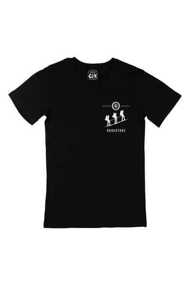 Mountain Explorers Cep Logo Tasarımlı Siyah Tişört