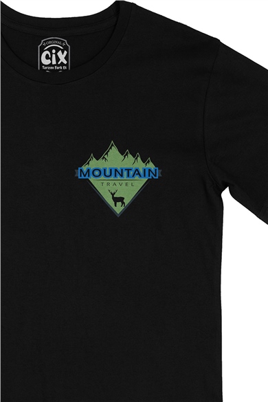 Mountain Travel Cep Logo Tasarımlı Siyah Tişört