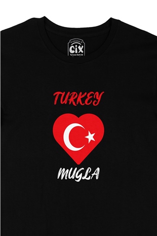 Muğla Türkiye Bayraklı Kalpli Siyah Tişört