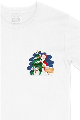 Mutlu Yıllar Santa Claus Cep Logo Tasarımlı Beyaz Tişört