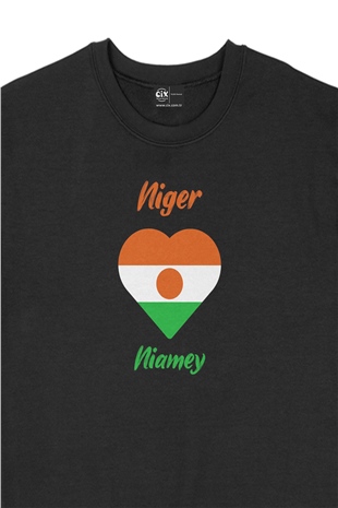 Niamey Nijer Bayraklı Kalpli Siyah Sweatshirt