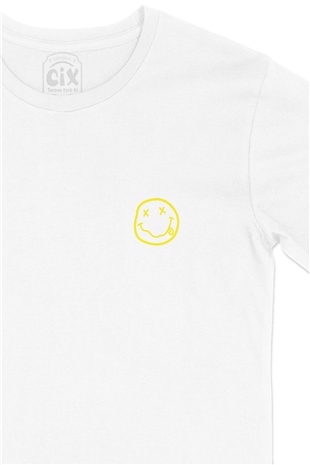 Nirvana Logolu Cep Logo Tasarımlı Beyaz Tişört