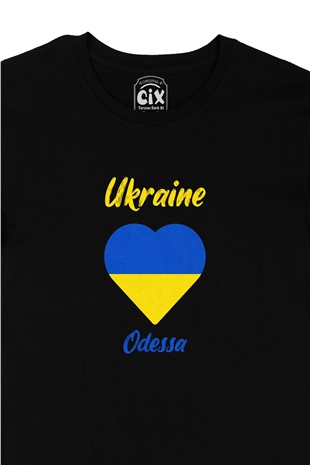 Odessa Ukrayna Bayraklı Kalpli Siyah Tişört