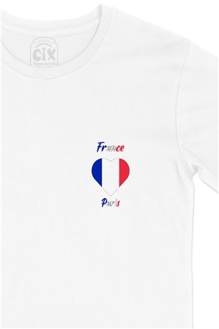 Paris Fransa Bayraklı Kalpli Cep Logo Tasarımlı Beyaz Tişört