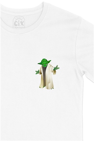 Pelerinli Yoda Star Wars Cep Logo Tasarımlı Beyaz Tişört