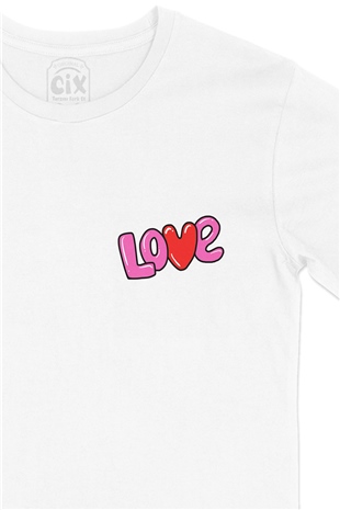 Pembe Aşk Cep Logo Tasarımlı Beyaz Tişört