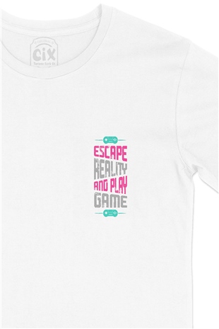 Pembe Escape Reality Cep Logo Tasarımlı Beyaz Tişört