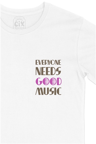 Pembe Everyone Needs Good Music Cep Logo Tasarımlı Beyaz Tişört