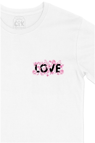 Pembe Güllü Aşk Cep Logo Tasarımlı Beyaz Tişört