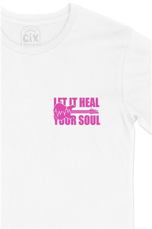 Pembe Let It Heal Your Soul Cep Logo Tasarımlı Beyaz Tişört