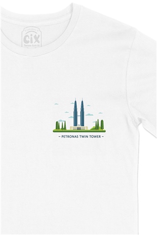 Petronas İkiz Kuleleri Cep Logo Tasarımlı Beyaz Tişört