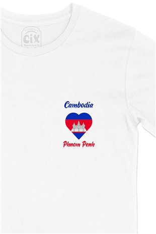 Phnom Penh Kamboçya Bayraklı Kalpli Cep Logo Tasarımlı Beyaz Tişört