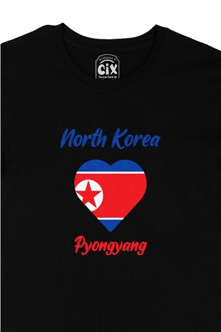 Pyongyang Kuzey Kore Bayraklı Kalpli Siyah Tişört