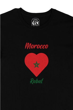 Rabat Fas Bayraklı Kalpli Siyah Tişört