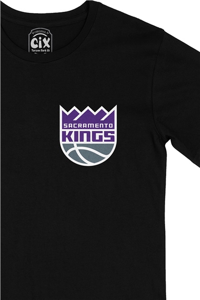 Sacramento Kings Cep Logo Tasarımlı Siyah Tişört