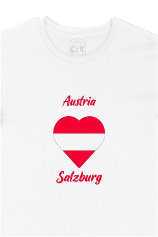 Salzburg Avusturya Bayraklı Kalpli Tişört
