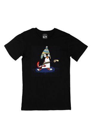 Şapkalı Gitarcı Rocker Penguen Siyah Tişört