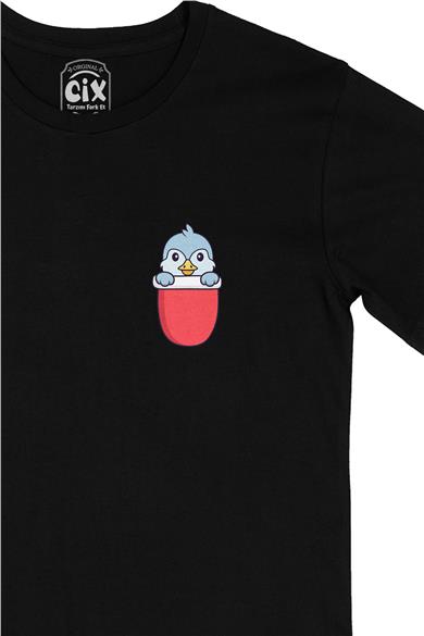 Sevimli Penguen Cep Tasarım Baskılı Siyah Tişört