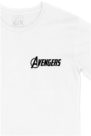Siyah Avengers Cep Logo Tasarımlı Beyaz Tişört