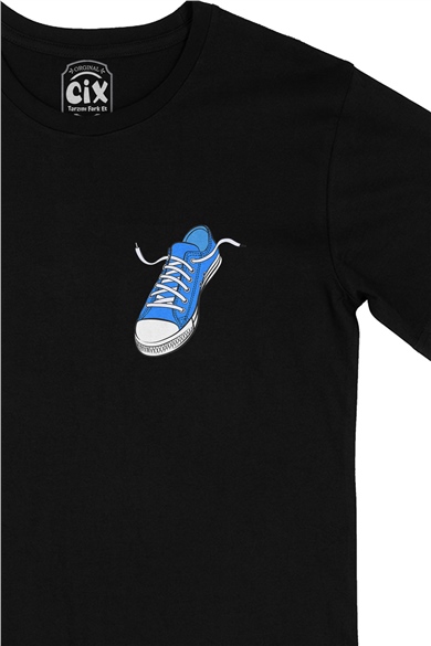 Sneaker Görselli Cep Logo Tasarımlı Siyah Tişört