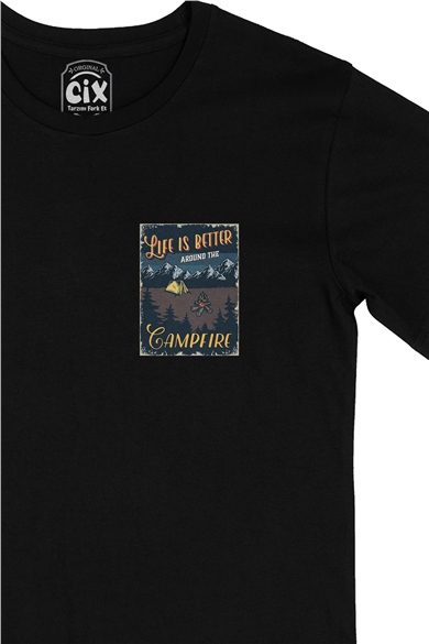 The Campfire Cep Logo Tasarımlı Siyah Tişört