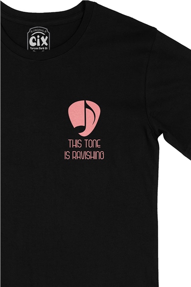 This Tone Is Ravishing Cep Logo Tasarımlı Siyah Tişört