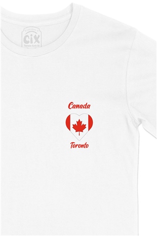 Toronto Canada Bayraklı Kalpli Cep Logo Tasarımlı Beyaz Tişört