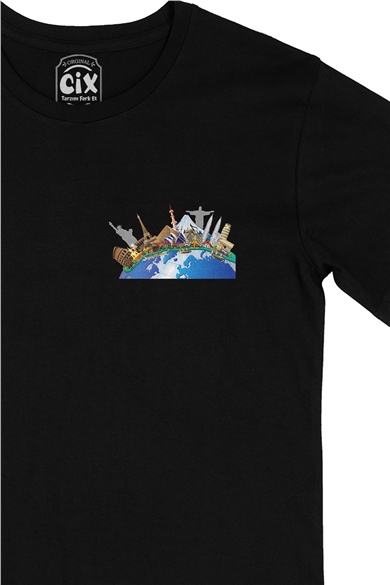 Travel To World 2 Cep Logo Tasarımlı Siyah Tişört