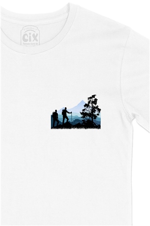 Trekking Cep Logo Tasarımlı Beyaz Tişört
