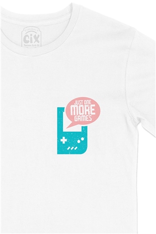 Turkuaz Just One More Game Cep Logo Tasarımlı Beyaz Tişört