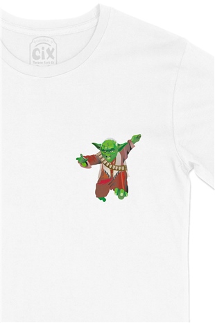 Uçan Yoda Cep Logo Tasarımlı Beyaz Tişört