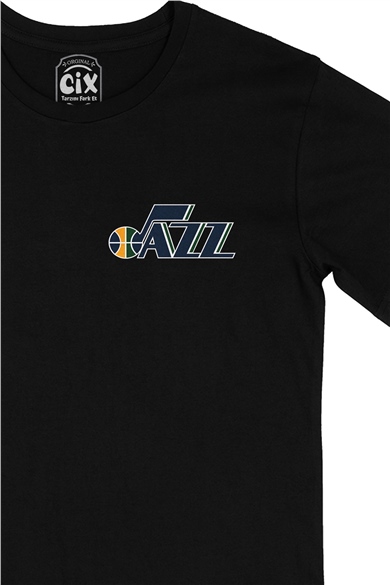 Utah Jazz Old Logo Cep Logo Tasarımlı Siyah Tişört