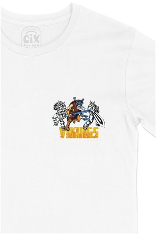 Vikings Üçlü Cep Logo Tasarımlı Beyaz Tişört