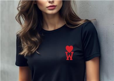 W Harf Baskılı Kalpli Boyfriend Siyah Tişört