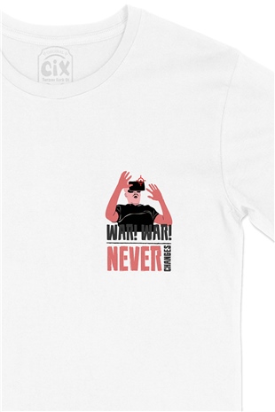 WarNever Changes Cep Logo Tasarımlı Beyaz Tişört