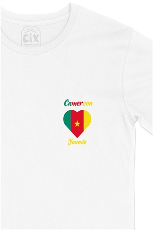 Yaunde Kamerun Bayraklı Kalpli Cep Logo Tasarımlı Beyaz Tişört