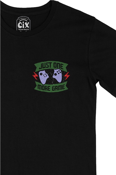 Yeşil Just One More Game Cep Logo Tasarımlı Siyah Tişört