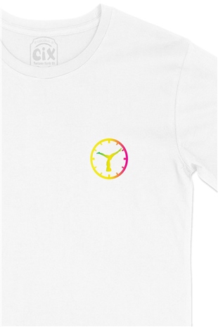 Yogo Saati Cep Logo Tasarımlı Beyaz Tişört
