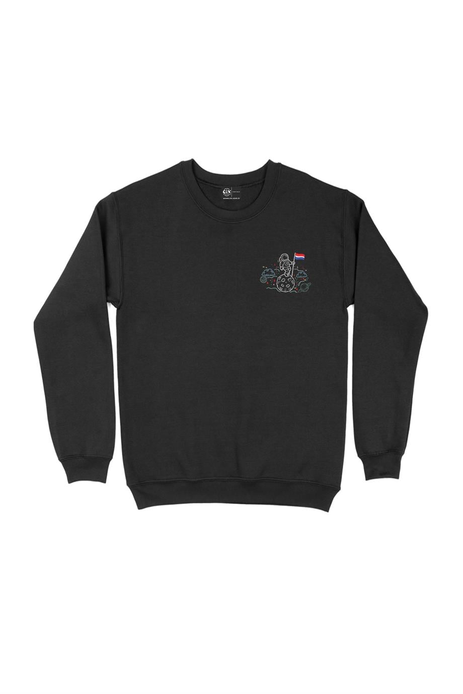 Bayraklı Astronot Çizimli Cep Tasarım Baskılı Sweatshirt Bayraklı Astronot Çizimli Cep Tasarım Baskılı Sweatshirt - Ücretsiz Kargo