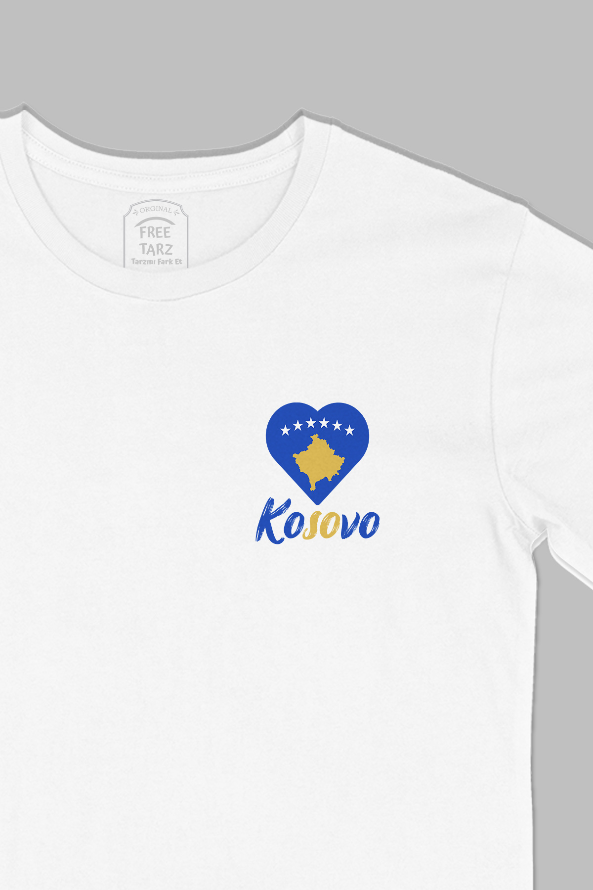 Kosova Baskılı Cep Tasarım Beyaz Tişört Kosova Baskılı Cep Tasarım Beyaz Tişört - Ücretsiz Kargo