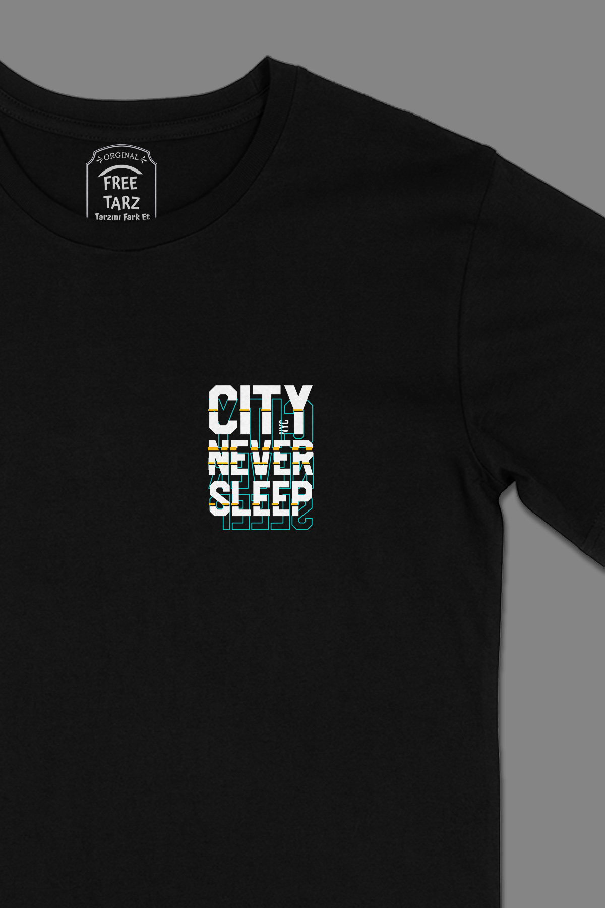 NYC Never Sleep City Cep Tasarımlı Siyah Tişört NYC Never Sleep City Cep Tasarımlı Siyah Tişört - Ücretsiz Kargo