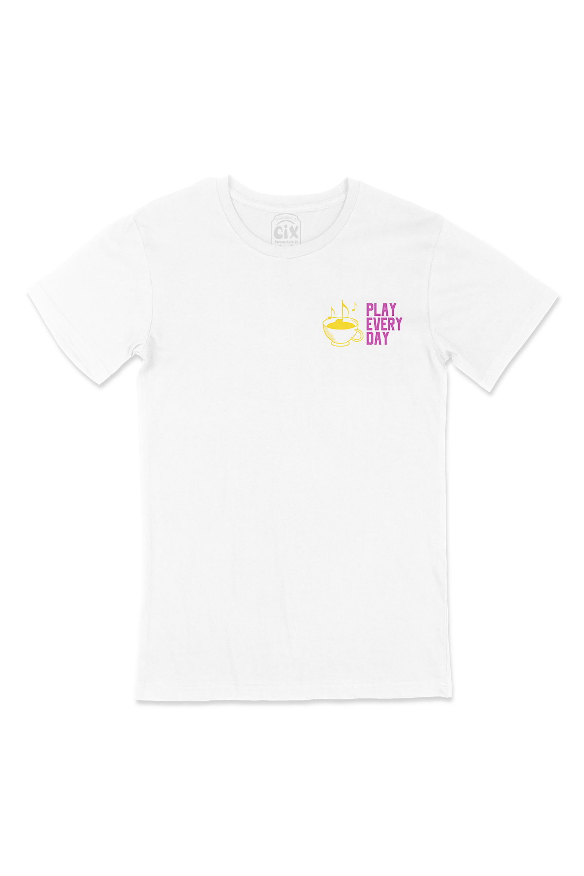 Pembe Play Every Day Cep Logo Tasarımlı Beyaz Tişört