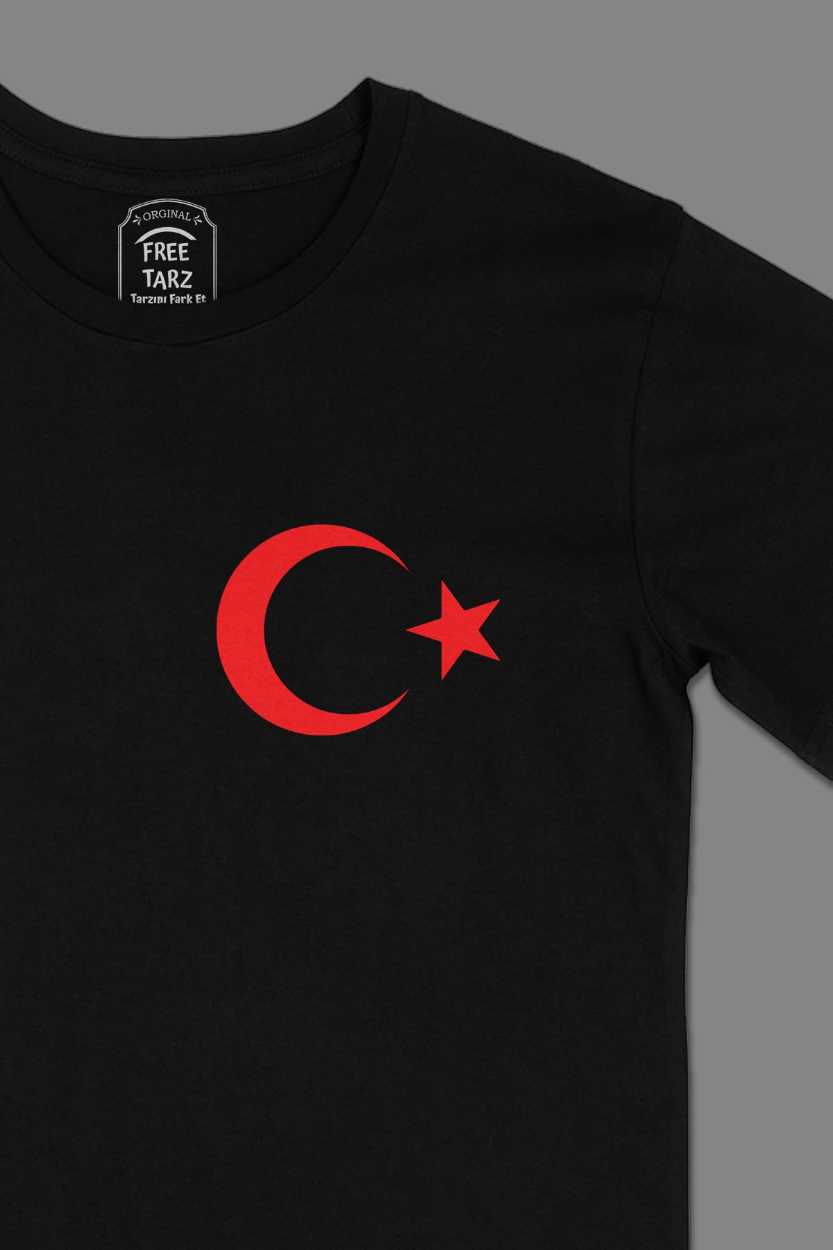 Türk Bayrağı Ay Yıldız Cep Tasarımlı Siyah Tişört Türk Bayrağı Ay Yıldız Cep Tasarımlı Siyah Tişört - Ücretsiz Kargo
