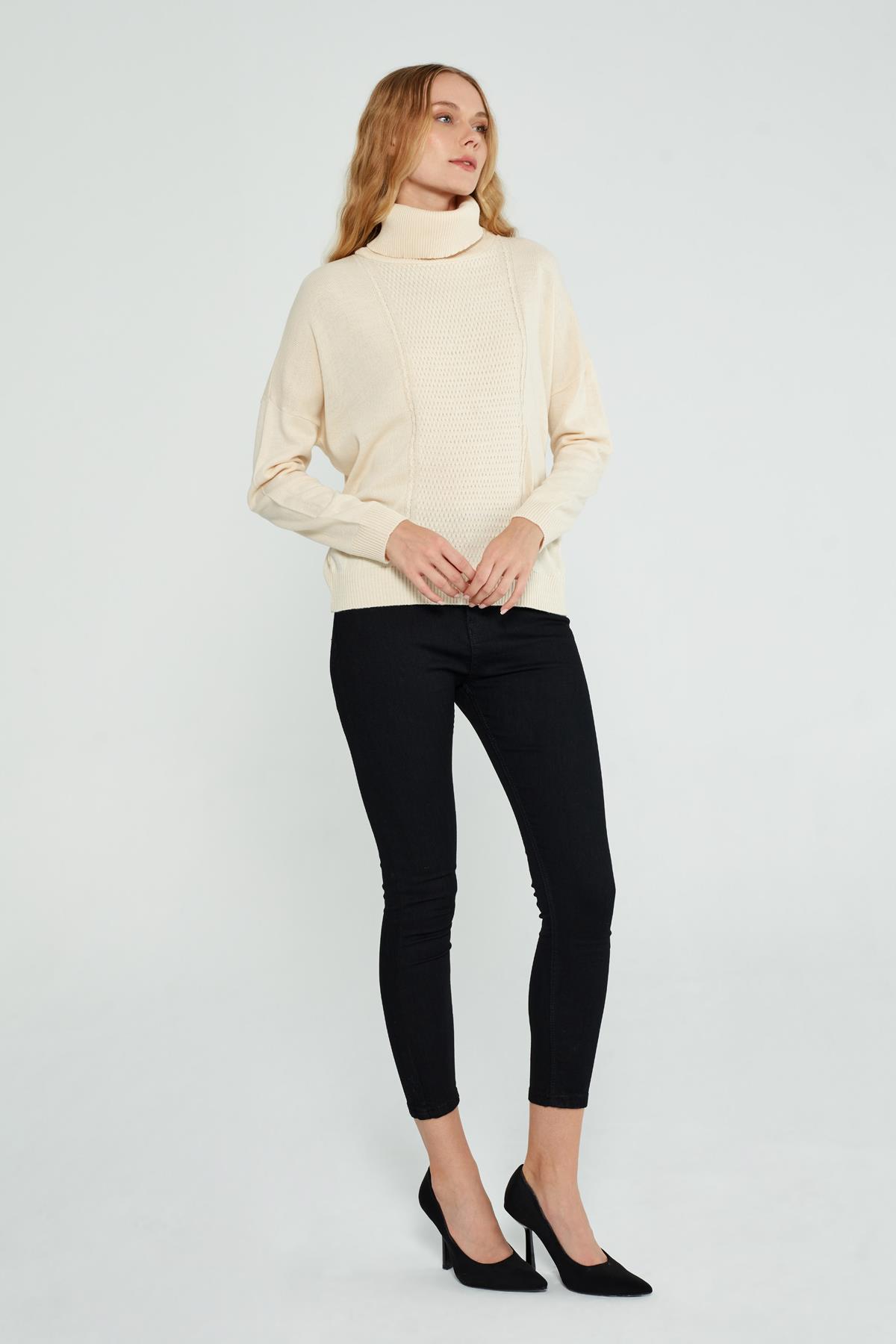 DEGAJE YAKA EKRU BAYAN KAZAK